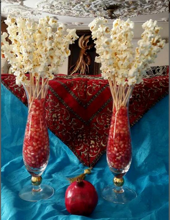 عکس تزئین پفیلا برای شب یلدا مدل گل   