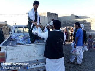 امدادرسانی سپاه در مناطق سیل‌زده سیستان