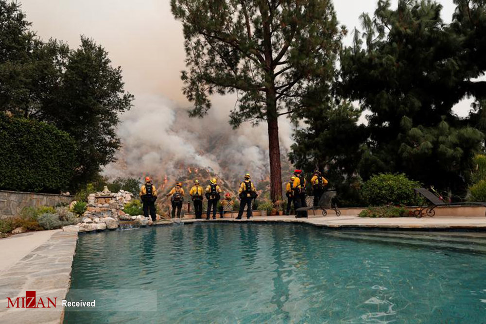 ادامه آتش سوزی ها در کالیفرنیا و اورگان + عکس