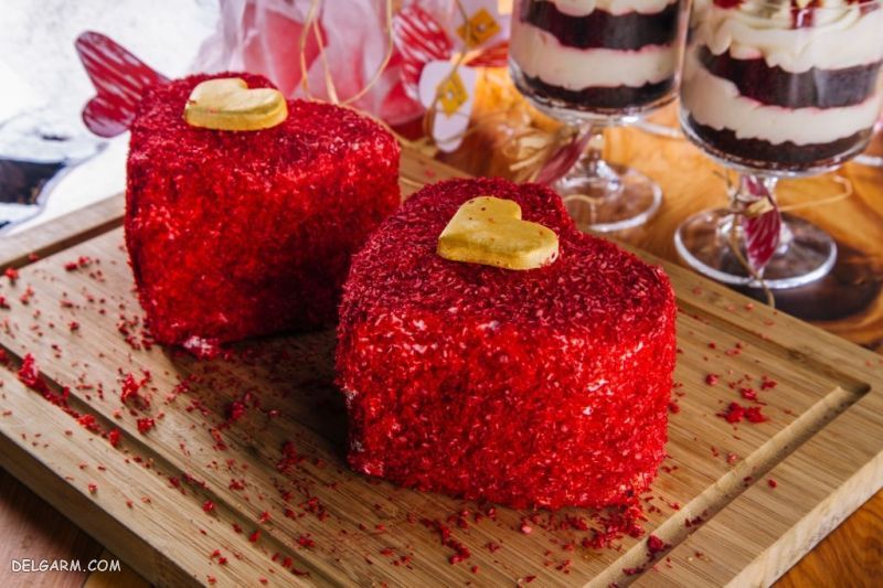کیک عاشقانه دو نفره / کیک قرمز دونفره / کیک روز عشق