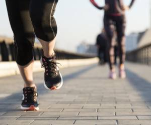 درمان پرانتزی بودن پا با انجام حرکات ورزشی