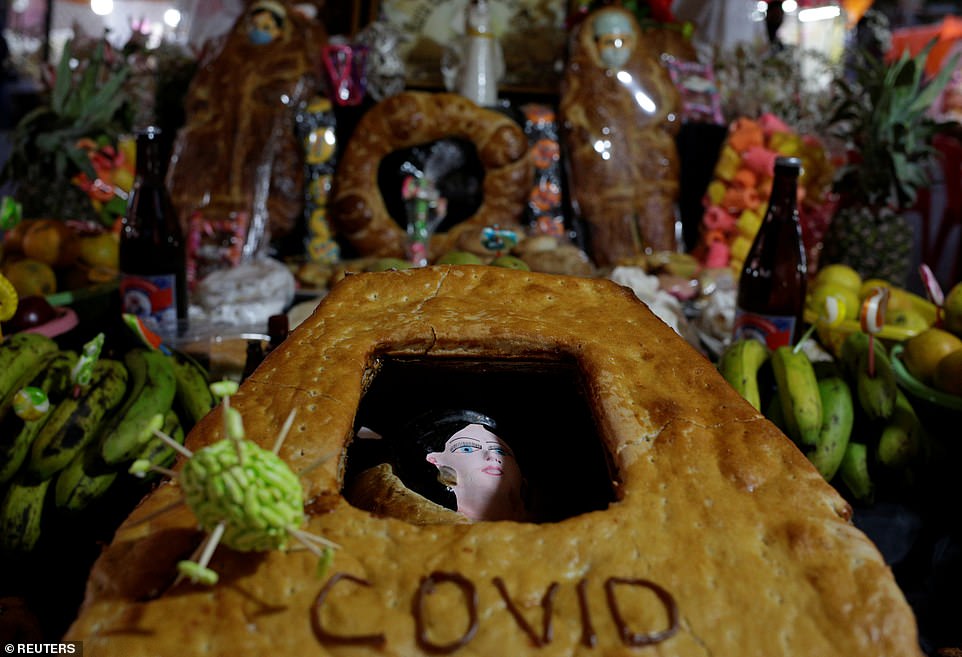 جشن روز جمجمه برای قدردانی از مردگان در بولیوی! (+۱‌۸) + عکس