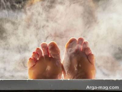 دوش آب داغ سریع ترین روش رهایی از گرفتگی عضلات