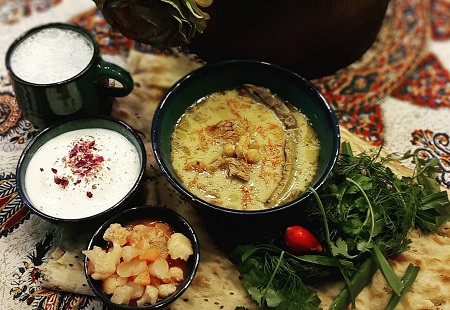 آبگوشت دوغ دار اراک, آبگوشت دوغ دار غذای محلی, غذاهای سنتی مردم اراک