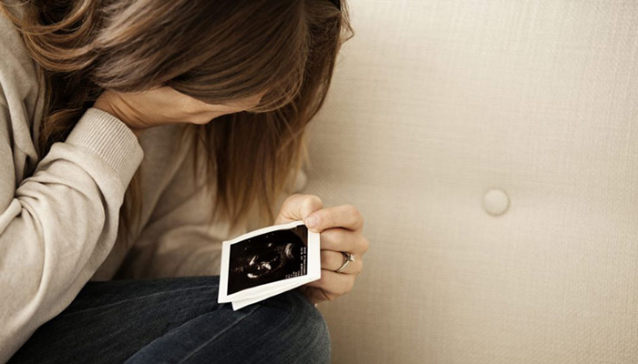 ۵ مسکن برای درد سقط جنین