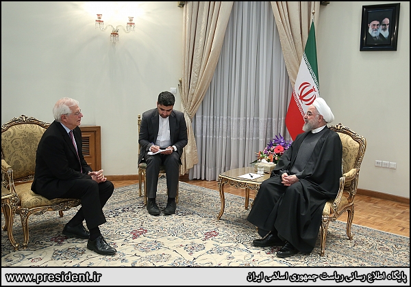 دیدار هماهنگ کننده عالی سیاست خارجی اتحادیه اروپا با حسن روحانی + عکس