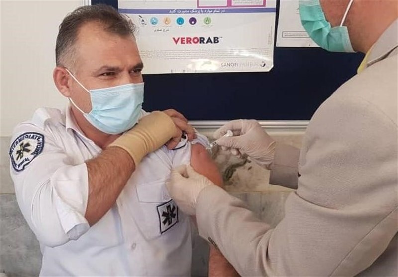 آغاز تزریق واکسن کرونا به نیروهای اورژانس تهران
