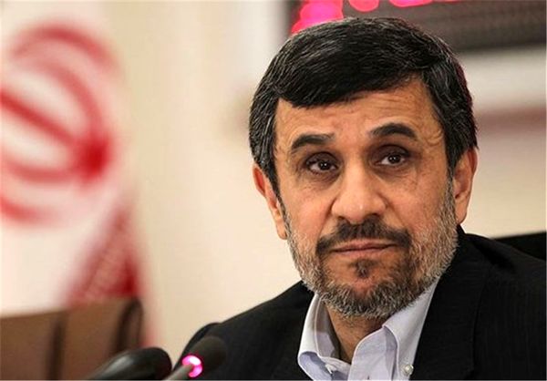 محمود احمدی نژاد رسما کاندیدای ریاست جمهوری شد