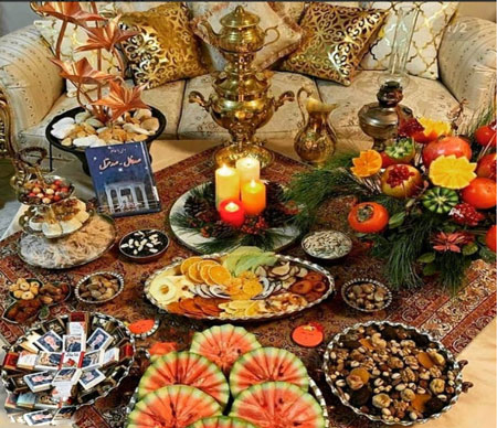 تزیین میز شب یلدا با ظروف مسی,جذاب ترین تزئین شب یلدا با ظروف مسی,تزیین سفره شب یلدا با ظروف مسی
