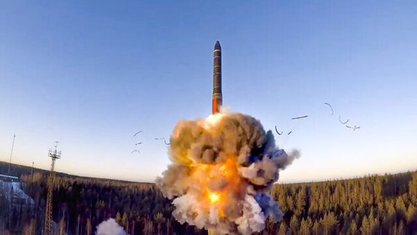 روسیه با نظارت پوتین مانور هسته‌ای برگزار می‌کند
