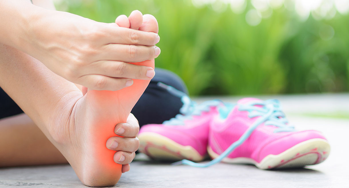 برخی علت های درد پا و پیشنهادهایی برای درمان پا درد