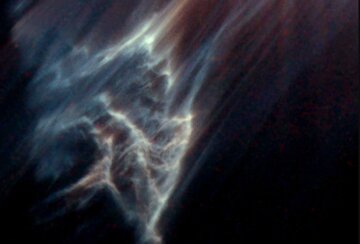 تصویری عمیق از خوشه ستاره ای پروین در آسمان یوتای آمریکا