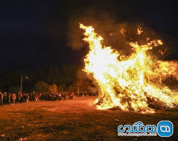مرداویج در آرزوی از بین بردن خلافت عباسی جشن سده را برگزار کرد