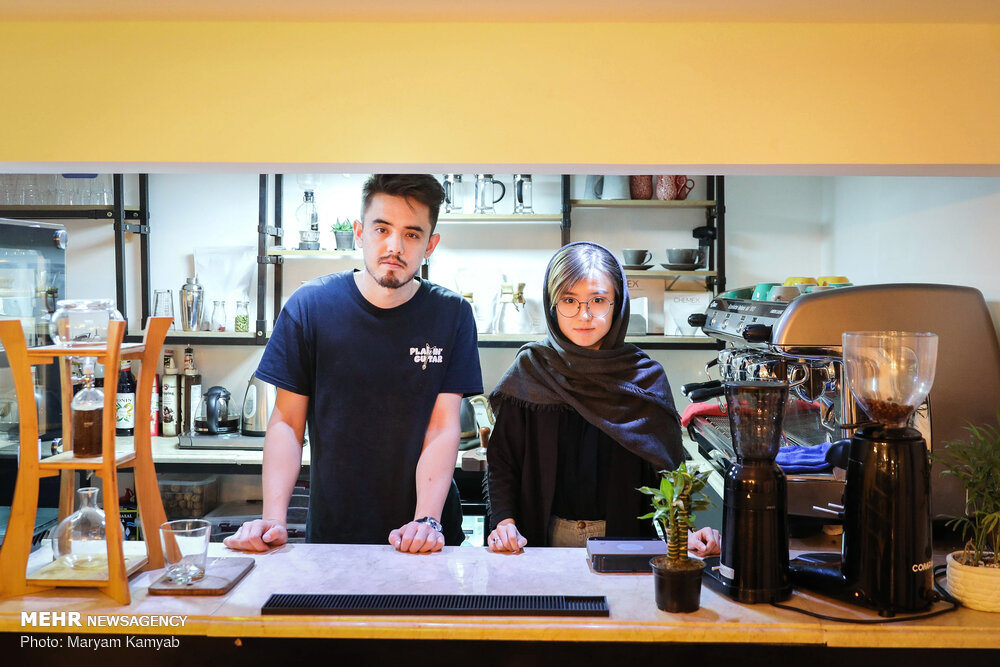کافه افغانستانی‌ها در تهران + عکس